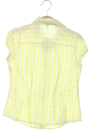 Kinderhemd United Colors Of Benetton, Größe 7-8y/ 128-134 cm, Farbe Mehrfarbig, Preis 1,99 €