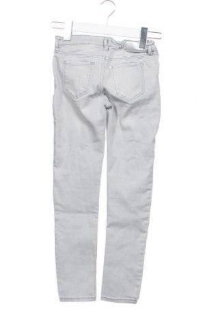 Kinderjeans H&M, Größe 8-9y/ 134-140 cm, Farbe Grau, Preis 5,99 €
