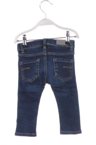 Παιδικά τζίν Unbranded, Μέγεθος 6-9m/ 68-74 εκ., Χρώμα Μπλέ, Τιμή 2,99 €