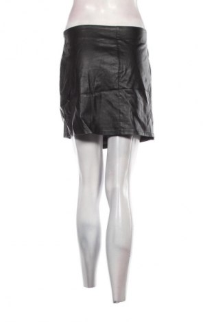 Kožená sukňa  H&M Divided, Veľkosť M, Farba Čierna, Cena  6,95 €