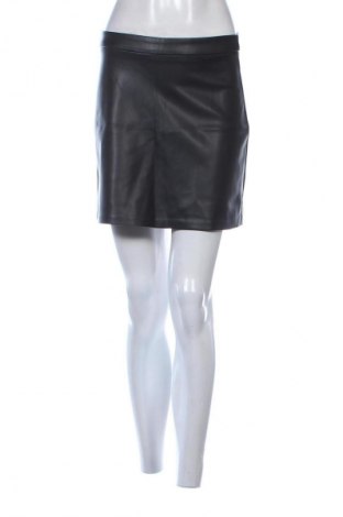 Δερμάτινη φούστα Sinsay, Μέγεθος S, Χρώμα Μαύρο, Τιμή 7,99 €