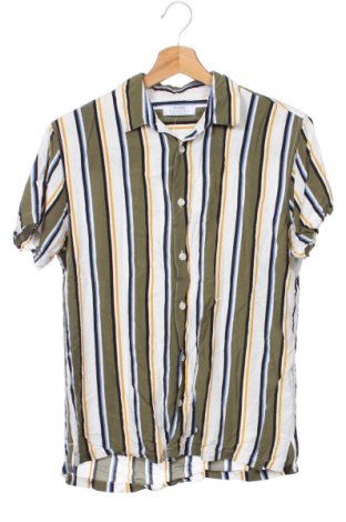 Мъжка риза Bershka, Размер XS, Цвят Многоцветен, Цена 7,15 €