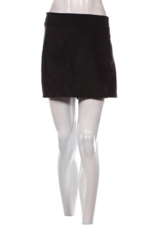 Spódnico-spodnie About You, Rozmiar M, Kolor Czarny, Cena 29,99 zł