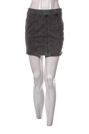 Пола About You, Размер S, Цвят Сив, Цена 6,64 €