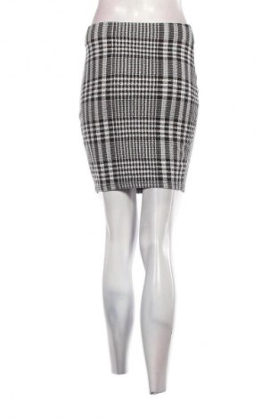 Sukně Amisu, Velikost S, Barva Vícebarevné, Cena  49,00 Kč