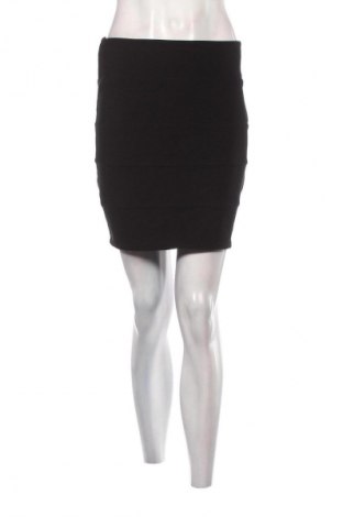 Sukně Amisu, Velikost M, Barva Černá, Cena  79,00 Kč