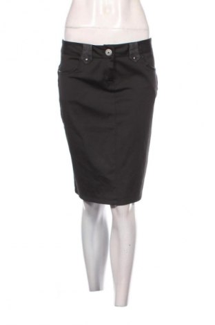 Spódnica Artigli, Rozmiar M, Kolor Czarny, Cena 44,99 zł