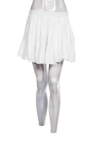 Spódnica Bershka, Rozmiar S, Kolor Biały, Cena 38,99 zł