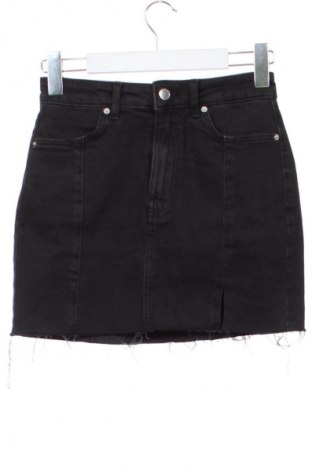 Sukně Bershka, Velikost XS, Barva Černá, Cena  79,00 Kč