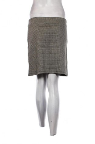 Пола Defacto, Размер L, Цвят Многоцветен, Цена 2,04 €