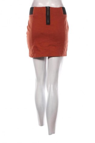 Пола Edc By Esprit, Размер L, Цвят Оранжев, Цена 5,11 €