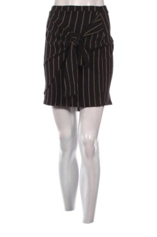 Sukně H&M, Velikost L, Barva Vícebarevné, Cena  49,00 Kč