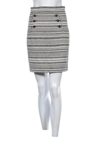 Пола H&M, Размер XS, Цвят Многоцветен, Цена 3,06 €