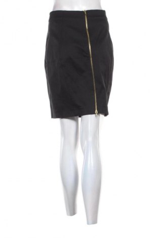 Пола H&M, Размер S, Цвят Черен, Цена 2,04 €