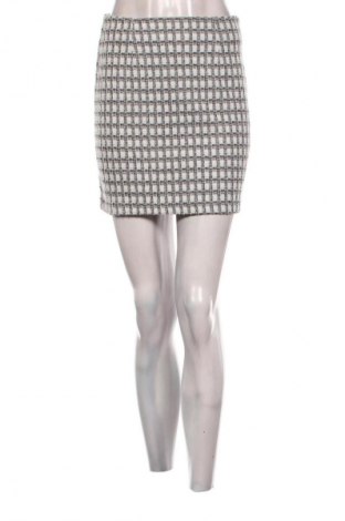 Пола H&M Divided, Размер S, Цвят Многоцветен, Цена 2,04 €