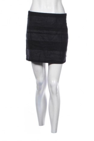 Sukně H&M L.O.G.G., Velikost XL, Barva Vícebarevné, Cena  159,00 Kč