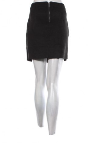 Пола ONLY, Размер L, Цвят Черен, Цена 2,04 €