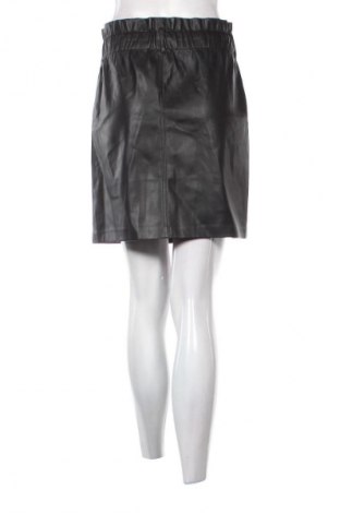 Spódnica ONLY, Rozmiar L, Kolor Czarny, Cena 18,99 zł