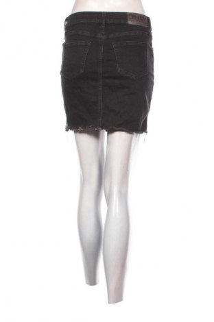 Пола ONLY, Размер S, Цвят Черен, Цена 9,71 €