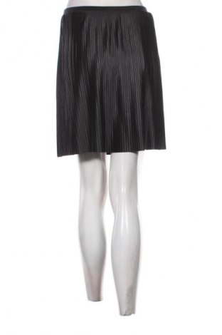 Sukně Page One, Velikost M, Barva Černá, Cena  179,00 Kč