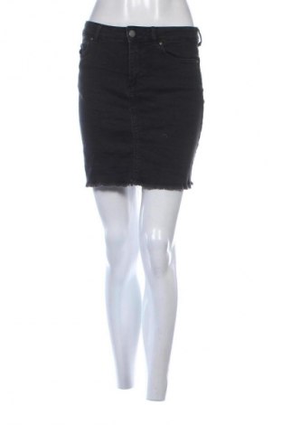 Sukně Pieces, Velikost S, Barva Černá, Cena  69,00 Kč