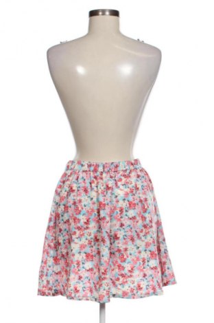 Spódnica Pink Woman, Rozmiar M, Kolor Kolorowy, Cena 7,99 zł