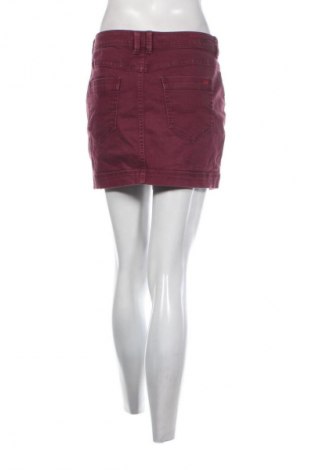 Spódnica Q/S by S.Oliver, Rozmiar L, Kolor Czerwony, Cena 6,99 zł