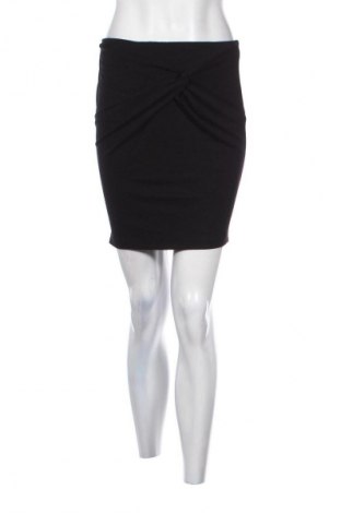 Sukně Stradivarius, Velikost M, Barva Černá, Cena  79,00 Kč