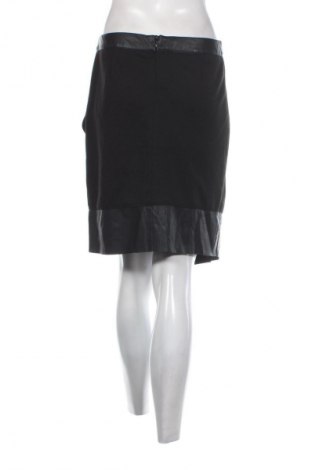 Пола Yessica, Размер L, Цвят Черен, Цена 3,06 €