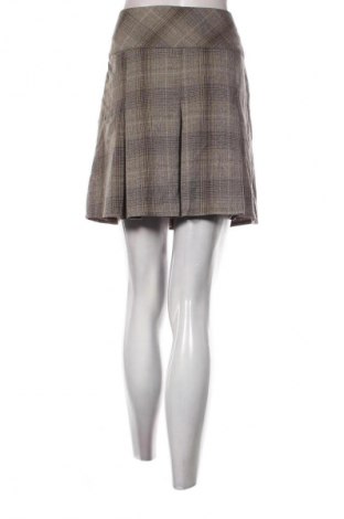 Fustă Yessica, Mărime M, Culoare Multicolor, Preț 7,99 Lei