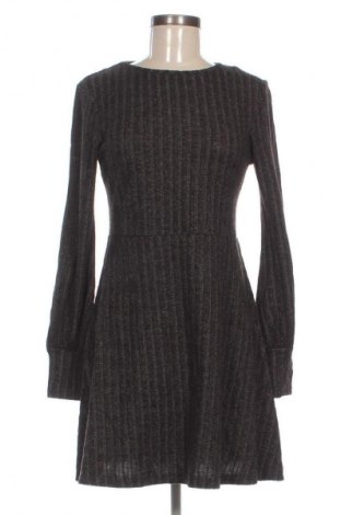 Šaty  About You, Velikost M, Barva Vícebarevné, Cena  229,00 Kč