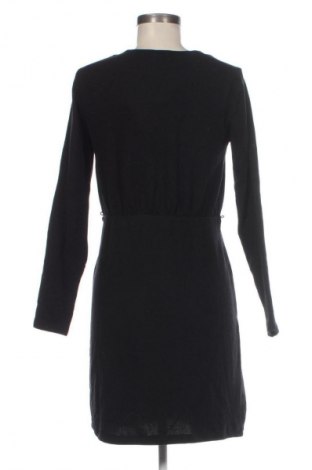 Sukienka About You, Rozmiar M, Kolor Czarny, Cena 70,99 zł