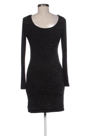 Рокля Amisu, Размер M, Цвят Черен, Цена 3,06 €