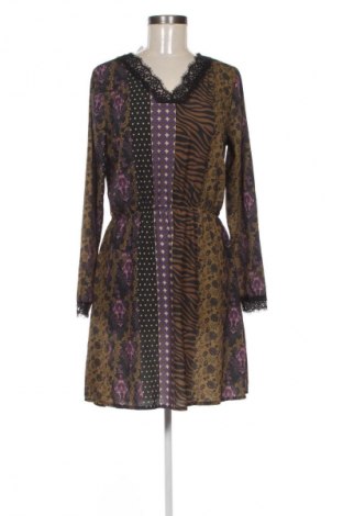 Šaty  Aniston, Velikost M, Barva Vícebarevné, Cena  149,00 Kč