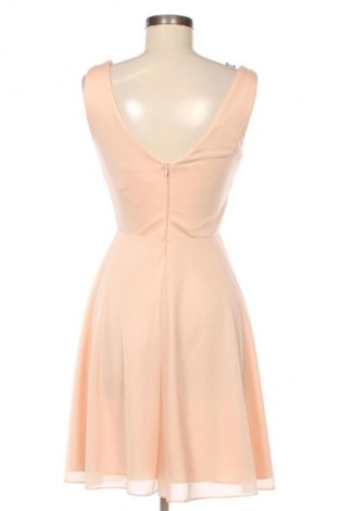 Рокля Bella B., Размер M, Цвят Розов, Цена 13,80 €