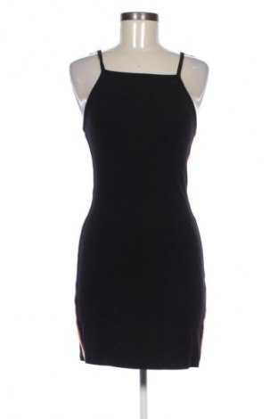 Sukienka Bershka, Rozmiar M, Kolor Czarny, Cena 51,99 zł