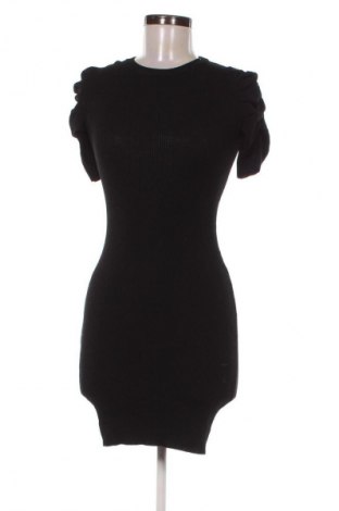 Šaty  Bershka, Velikost M, Barva Černá, Cena  249,00 Kč