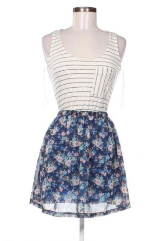 Sukienka Bershka, Rozmiar S, Kolor Kolorowy, Cena 61,99 zł