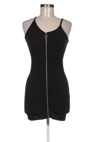 Φόρεμα Bershka, Μέγεθος XS, Χρώμα Μαύρο, Τιμή 13,99 €