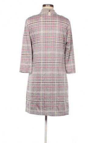 Рокля Blue Motion, Размер M, Цвят Многоцветен, Цена 2,55 €