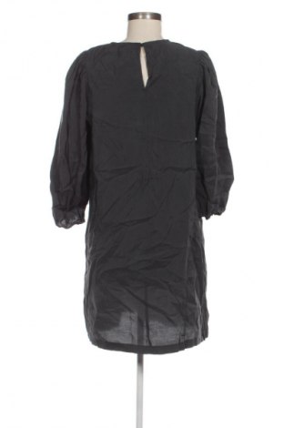 Рокля C&A, Размер L, Цвят Черен, Цена 3,57 €