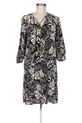 Рокля C&A, Размер M, Цвят Многоцветен, Цена 4,09 €