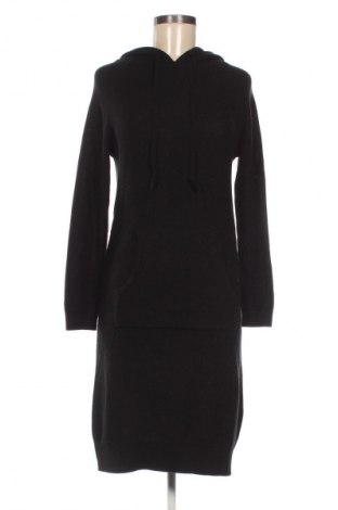 Šaty  C&A, Velikost XS, Barva Černá, Cena  119,00 Kč