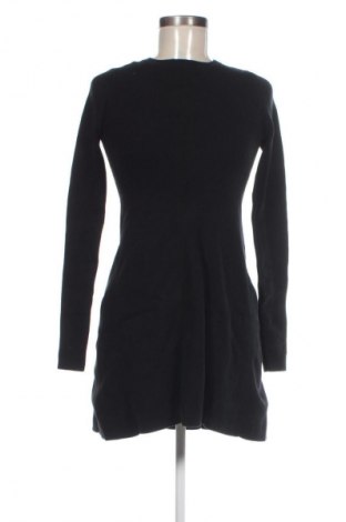 Šaty  Calvin Klein Jeans, Velikost XS, Barva Černá, Cena  1 199,00 Kč