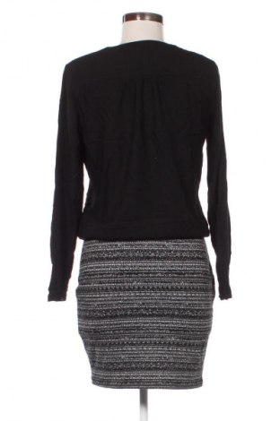 Sukienka Camaieu, Rozmiar L, Kolor Kolorowy, Cena 45,59 zł