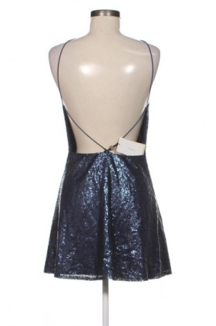 Ruha Club L, Méret S, Szín Kék, Ár 7 599 Ft