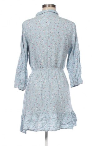 Рокля Cropp, Размер L, Цвят Многоцветен, Цена 2,55 €