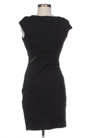 Šaty  Desigual, Velikost M, Barva Černá, Cena  939,00 Kč