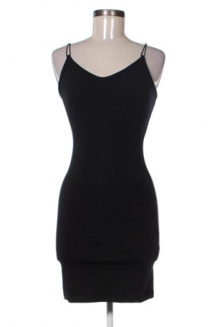 Šaty  Edited, Velikost M, Barva Černá, Cena  1 039,00 Kč