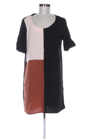 Sukienka Esmara, Rozmiar L, Kolor Kolorowy, Cena 50,50 zł